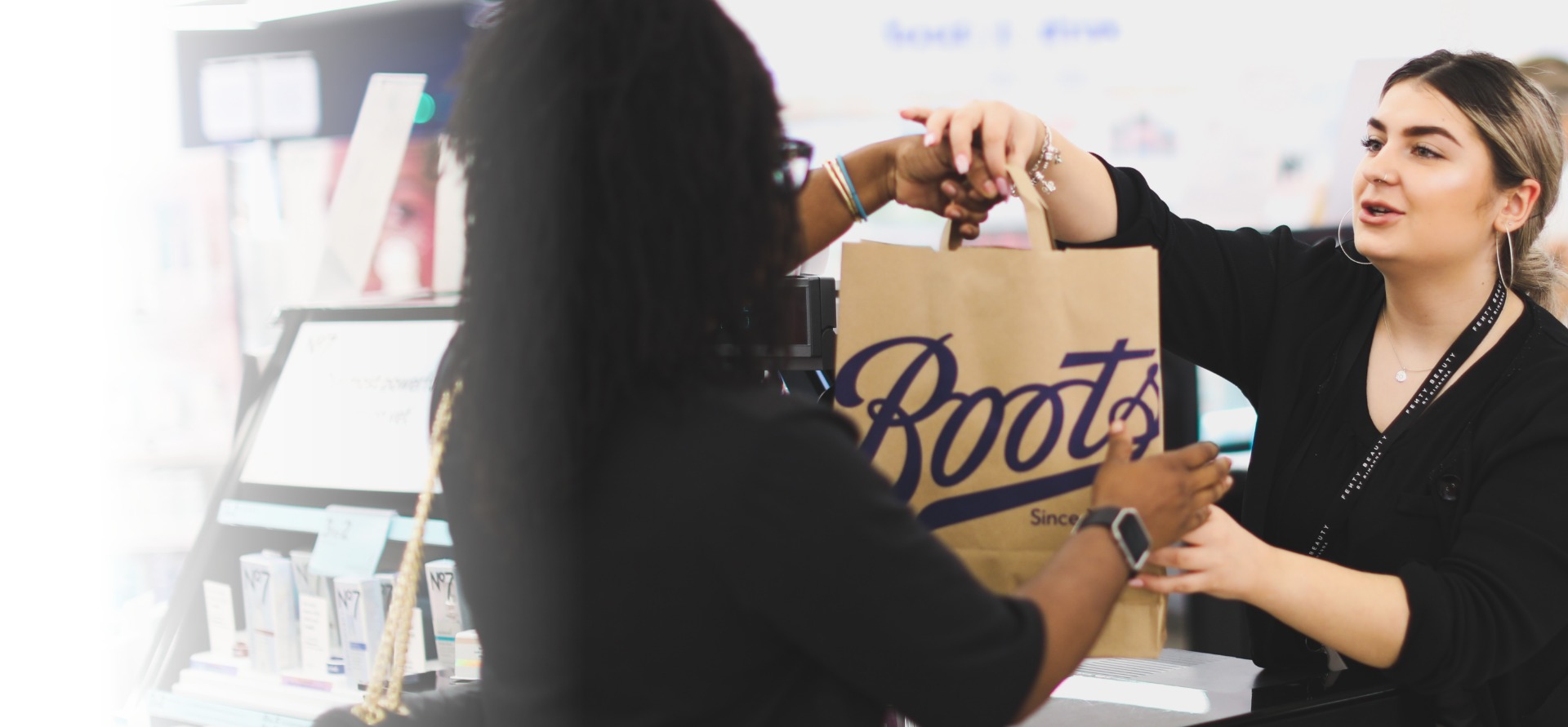 3_bootsuk_1248x650_3